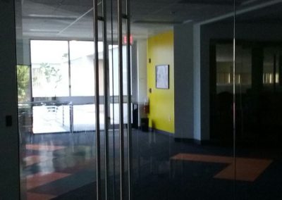 Windows & Blinds Cleaning (4)